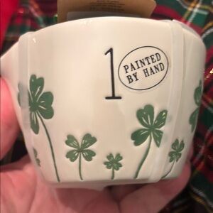 Rae Dunn Green and White clover Measuring Cups